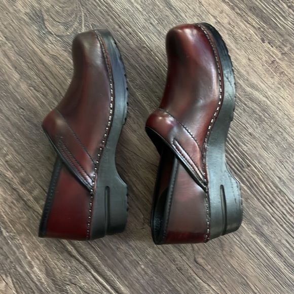 Dansko clogs - Picture 3 of 6
